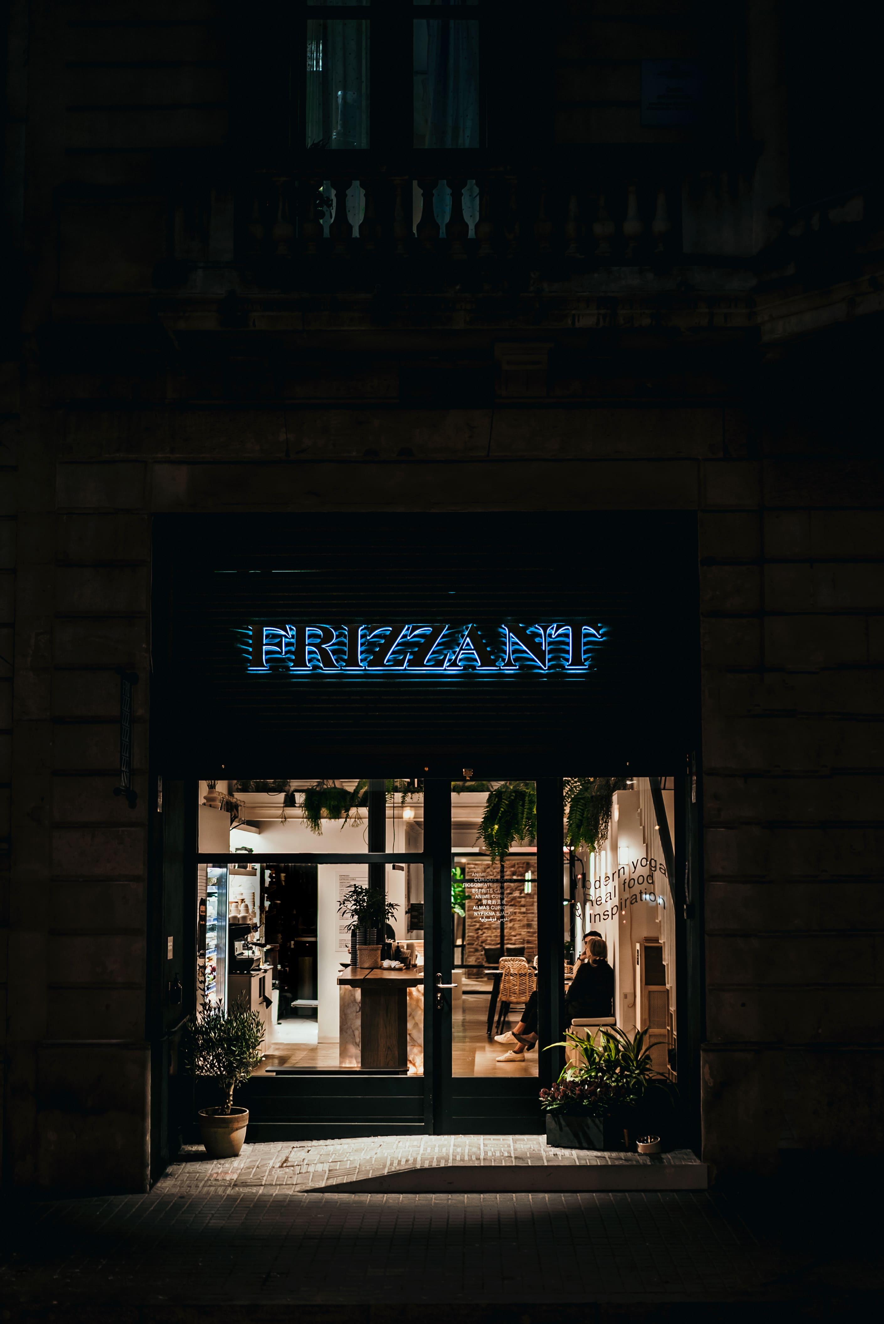 Frizzant-10