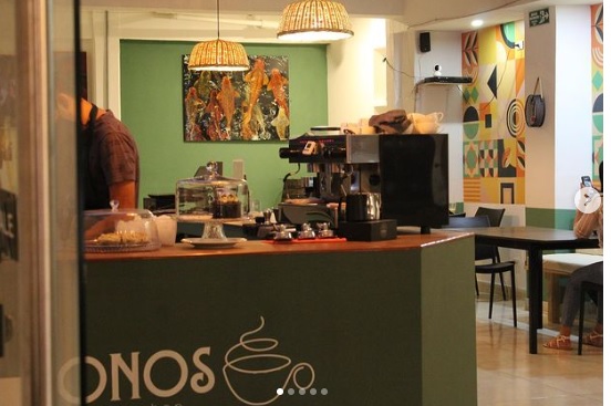 Nonos coffeeshop-0