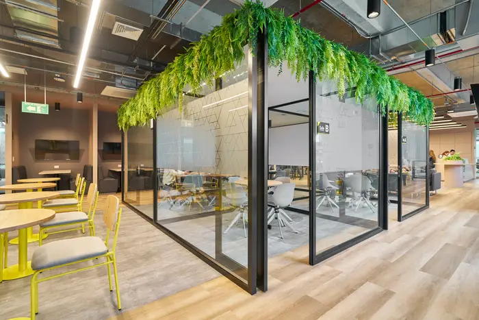 Oficinas en Santa Bárbara, Bogotá